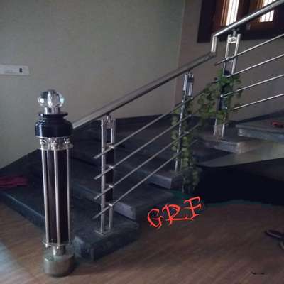 #bhopal #SteelStaircase #stainlessteelrailing #StaircaseHandRail #stainlesssteeldoor #StaircaseDecors