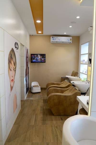 saloon design 
 #haircare  #InteriorDesigner  #chair  #ambience  #customized_wallpaper  #CivilEngineer