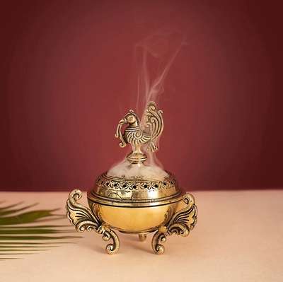 This product is handcrafted and will have slight irregularities that are a natural outcome of the human involvement in the process. Due to the nature of handmade, variations in exact texture, color and size can occur.
.
.
.
.
.
#decor #decoration #decortwist #dhoop #dhoopdani #fumer #festival #brass #brassdhuni #india #decorshopping