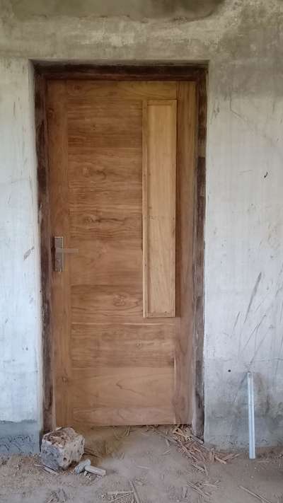 Beedroom door