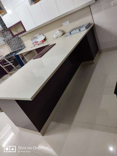 For more interior design style follow on Instagram
@fab_furnishers
.
.
"we not build just home
we bulid dreams home"
.
.
Kitchen delivered South City 2 Gurgaon
.
#LargeKitchen  #ducopaint  #agl  #stonetop #hettich #homecare #hardwareproducts #mdfdoordesign  #contrastcolour  #decor #WardrobeIdeas #allinterior  ##kolo #post  #virlpost  #likeforlikes  #follow_me  #contacts 
#gurgaon  #Delhihome  #manesar  #noida  #faridabad  #sona  
.
.