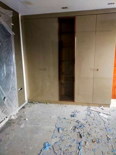 modular wardrobe
#ModularKitchen  #kichan  #kichenspace  #amitsharma  #Delhihome  #Modularfurniture  #modulerkitchen #InteriorDesigne #Barcounter  #Bar  #DressingTable   #lowbudget  #kolopost  #koloapp  #koloviral #InteriorDesigner  #interiordesin
 #InteriorDesign  #HouseDesigns  #trandingdesign  #tranding #KitchenIdeas  #HouseConstruction  #ModularKitchen  #plywoodlamination  #interiordecoration  #interiordecor   #tvunits  #WardrobeDesigns  #wardrobework  #walldecarativedesign  #walldecorideas  #homeinterior  #custombookcases  #VboardPartition  #AcousticCeiling  #FalseCeiling  #upholstery  #custombeds  #customwardrobe  #wallartdesign  #veneerboardwork  #partitionwall