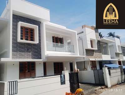 Leeha builders
kannur&kochi
pH:+91 7306950091
 #house construction
 #HouseDesigns