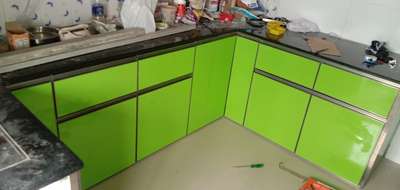 kitchen cabinet