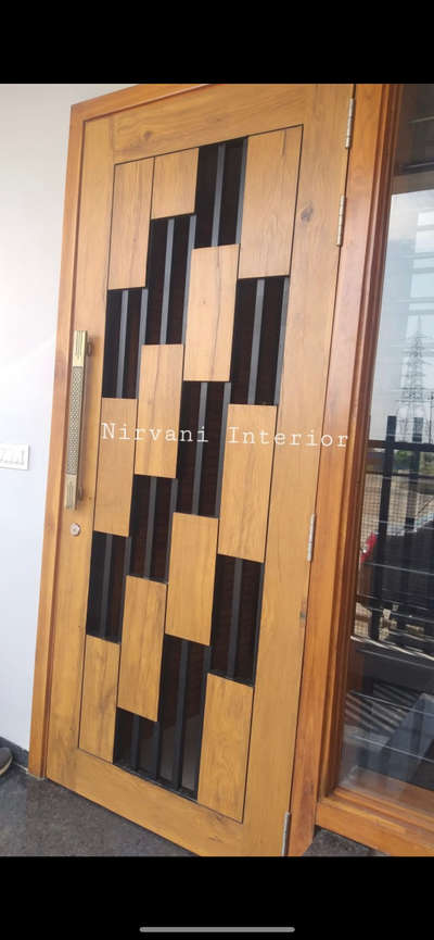 Entrance safety door design..
 #DoorDesigns 
 #InteriorDesigner 
 #entrancedesign 
 #furniturework 
 #Architectural&Interior
