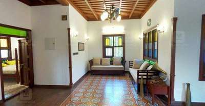 നടൻ ഹരീഷ് കണാരന്റെ ചിരിവീടിന്റെ രഹസ്യം!
Pc : Manoramaveedu #celebrityhome  #KeralaStyleHouse  #TraditionalHouse #luxuryhomedecore  #MasterBedroom #LivingroomDesigns