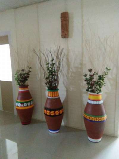 flowers pot's (terracotta )size:4 feet.