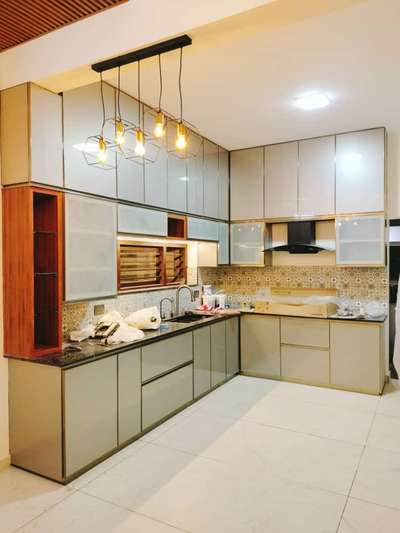 #ModularKitchen  #KitchenIdeas  #OpenKitchnen