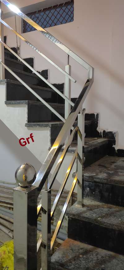 #ssgrill  #stainlesssteelworks#bhopal  #StainlessSteelBalconyRailing #stainless  #stairrailing  #koloapp #sswork  #mswork  #HomeDecor