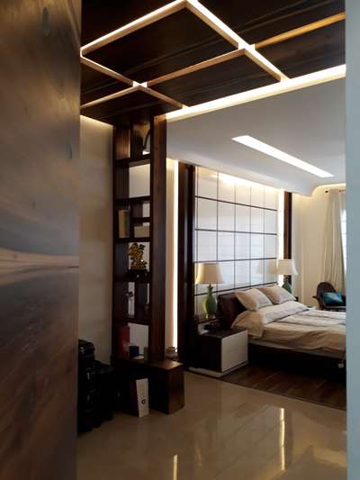 bedroom  #InteriorDesigner  #moderndesign  #FalseCeiling  #covelights  #indirectlighting  #WallDesigns  #wall_shelves  #WALL_PANELLING  #bedbackdeisgn  #upholstery  #bedDesign  #ceilingpanel  #WoodenCeiling  #italianmarble  #MarbleFlooring  #pattern  #sidetables  #lamp