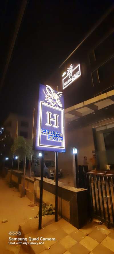 ACP and acrylic signage (H Carlton 7 star hotel)
