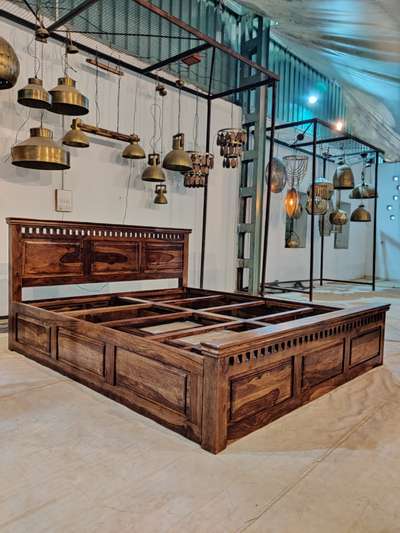 King Size Sheesham Wood Bed with Storage #handcrafts  #WoodenBeds  #furniture  #InteriorDesigner #Architectural&Interior #jodhpur #sheesham
