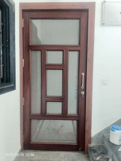 # woodenjalidoor