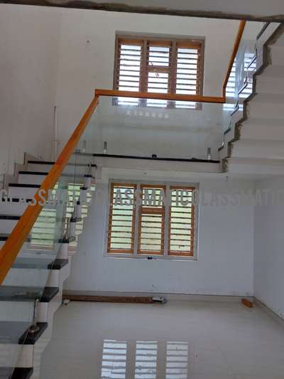 #GlassStaircase, #balustrades,  #railingdesign  #handrails  #glasswork