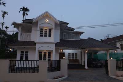 Completed Residence at Kalpetta, Wayanad.  
A completed project in 2019 by Buildscape Designers and Builders.
 #buildersinkerala #thodupuzha #Idukki #Architect #BestBuildersInKerala #homedesigne #buildscape