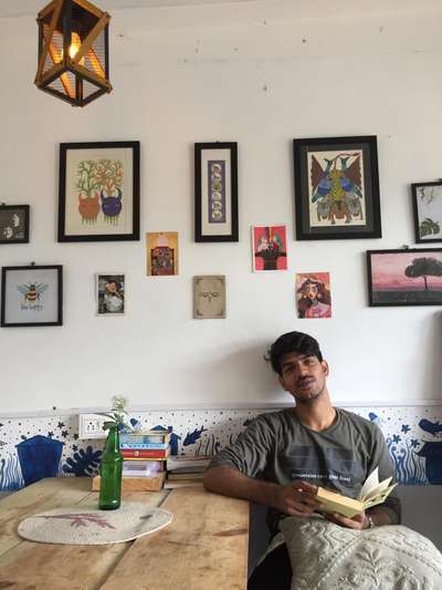 a cafe or resturant in Himachal Pradesh.