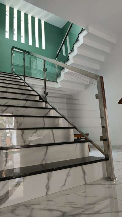 #StaircaseDecors #stainless #3.04grade #10mm#TFG #glass#2"top rail# #kannur #2022 #D bracket #