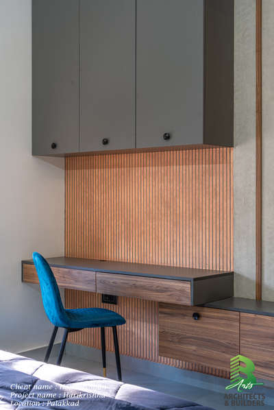 Minimalist design. Maximum comfort.
The perfect blend of aesthetics and productivity.

Project Name: Harikrishna
Client: Mr. Hari Krishnan
Location: Palakkad
Size: 4BHK | 2965 sq.ft
Completion: April 2023