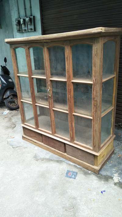 antiques Teak Wood and jack Wood mixed show case for sale contact 9544751761