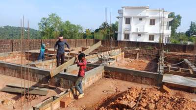 plinth beam work @Attadepa kannur 
ongoing project 
 #HouseConstruction #plinthbeam #constructionsite #ongoing-project #buildersinkerala #BestBuildersInKerala  #kannurconstruction #Kannur