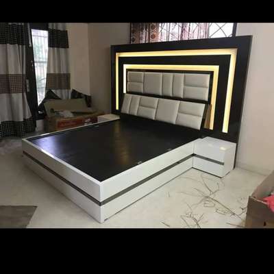 wooden stander bad
all wood work contractor
my contact number
+918851822911 call/watsapp
