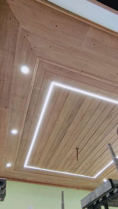 🏠പണിപ്പുരയിൽ.....🪚🔨🪛 
  #WoodenCeiling  #WoodenStaircase   #woodworking  #woodworkingproject   #CelingLights  #KitchenLighting  #profilelight_  #striplighting  #striplight