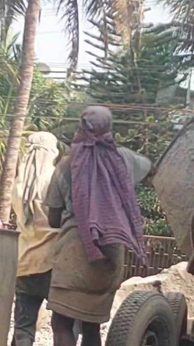 Piling progressing @ Chakkai, Trivandrum