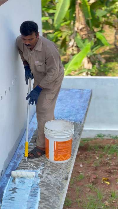 Apply MasterEmaco SBR latex cement modifier