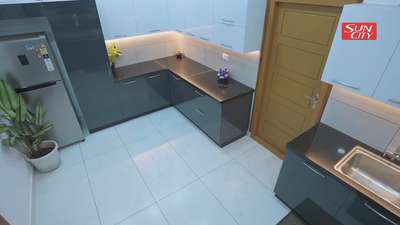 #AcrylicFinish #acrylickitchen #ModularKitchen #modularkitchenkerala #modularkitchenthrissur