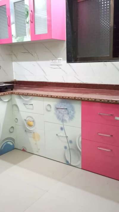 Sunmica Modular kitchen 
Bhopal Madhaya Pradesh