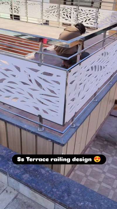 balcony railing design terrace adhik jaankari ke liye sampark kare 💡🏡 Bismillahfabrication welding work 🙏😐
watsapp number 📞👉 🧑‍🏭 
.
.
.
.
.
.
.
.
.
.
 #kolopost  #koloapp  #kolodelhi  #kolofolowers  #ironworks  #trendingvideo  #koloreels  #kolotrendingvideo  #kolotrenfingreel  #myvideo  #mywork  #explore  #steelgatedesign  #steeldoor  #steelwork  #weldingwork  #welder  #weldinglife  #trend  #trending  #kolo  #kolovirel  #work  #bismillahfabricationweldingwork