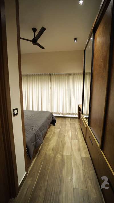 #BedroomDesigns #bedroominterior #WardrobeDesigns #SlidingDoorWardrobe