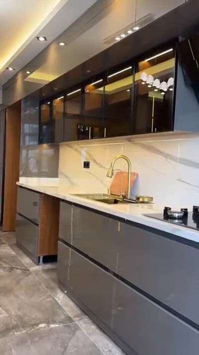 #ModularKitchen  #WardrobeDesigns  #pantry  #inyeriordesign  #InteriorDesigner  #HomeDecor