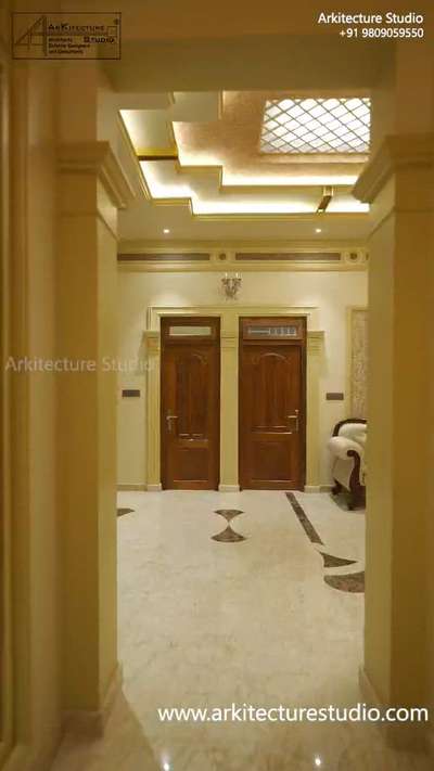 www.arkitecturestudio.com

Luxury kerala homes
Colonial architecture
Classic homes

#keralahomes
#keralahouse
#indianhomes
#kerala
#colonialhouse
#luxuryhomes