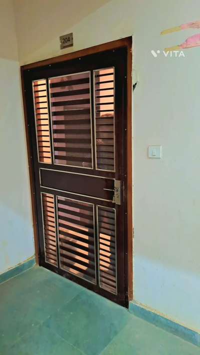 as fabricator mob 9711039796
#door detail# SS iron mix door #Godrej lock #mosquito net
#all work SS iron aluminium#