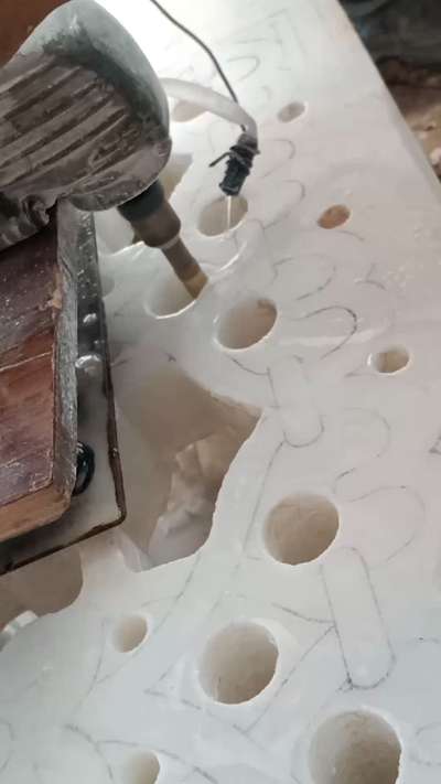 White Marble Jaali Work | Home Decor | Make your house Luxury | Garden Decor | House Decoration | Interior Design | White Marble | NB Marble | Marble railing 

Decor your home with beautiful jaali Work 

We are manufacturer of marble and sandstone Jaali Work 

We make any design according to your requirement and size 
.
.
.
.
#jaali #nbmarble #whitemarble #marblefountain #hometemple #homedecor #interiordesign #housedecoration