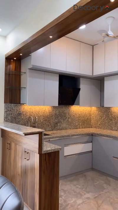 Sleek. Smart. Sophisticated. ✨
Transform your space with this modern kitchen design that blends style and function effortlessly.

For interior design ideas and customized solutions, contact Decoory Interiors
.
.
#modernkitchen #kitchendesign #interiordetails #modularkitchen #kitcheninspo #homedesignideas #kitchenremodel #minimalinterior #kitchenstyle #interiordecor #decoory #decooryinteriors