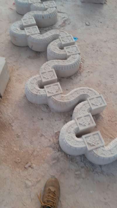 Toran gate