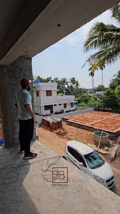 𝗪𝗶𝗻𝗱𝗼𝘄𝘀 ന് പകരം 𝗣𝗮𝗿𝗴𝗼𝗹𝗮𝘀 ആക്കിയാലോ.??

വീടിന്റെ അകത്തളങ്ങൾ ഭംഗിഅയക്കാം തുടരുന്നു....🏡

#keralahomedesigners😍😍 #keralahomedesignz #keralahomedesigners #keralahome3delevation #keralahomeinterior #keralahomeinterior #ongoingsite #pargolasdesign #balconydecor #houseconstruction #keralaarchitecture #keralastyle #architecturephotography 
#KeralaStyleHouse