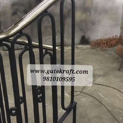 Staircase iron Railing manufacturer by Gate kraft services in delhi gurgaon noida faridabad ghaziabad ncr #ironrailing #msrailing #ironstaircaserailing #steelrailing #gatekraft