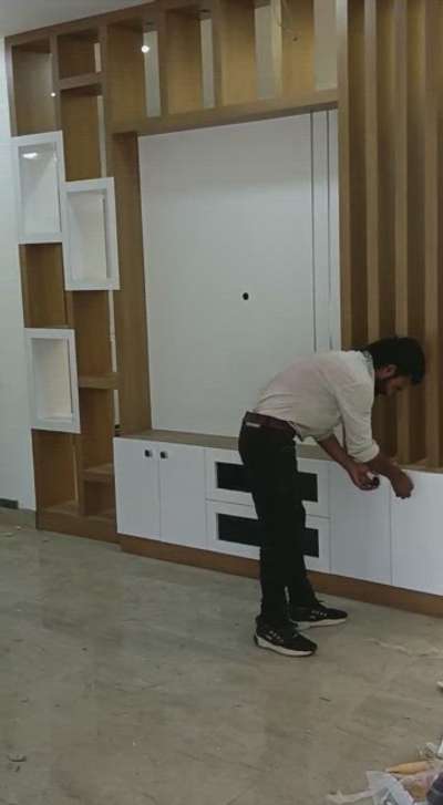 Hindi carpenter labour contractor all Kerala work call me kitchen and wardrobe Anya requirement 7907858870