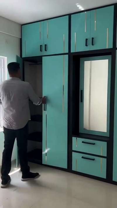 modular furniture modellor wardrobe almari bedroom modular furniture ask 😱 KoloApp  #Modularfurniture  #modularwardrobe  #Rk  #askexperts  #rkinterior  #koloapp  #BedroomDesigns  #dehli  #kolopost  #koloviral  #askexperts  #ask