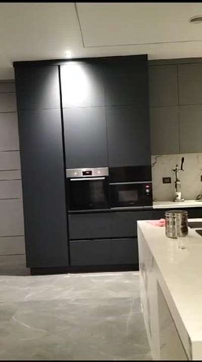 Kitchen  #ModularKitchen  #acrylicsolidsurface