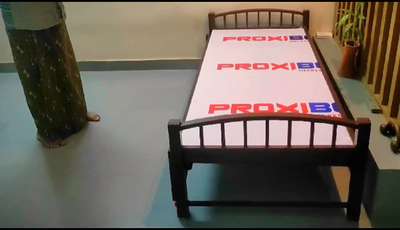 Sliding bed