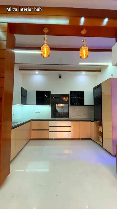 #ModularKitchen  #partishan  #KitchenIdeas  #LargeKitchen