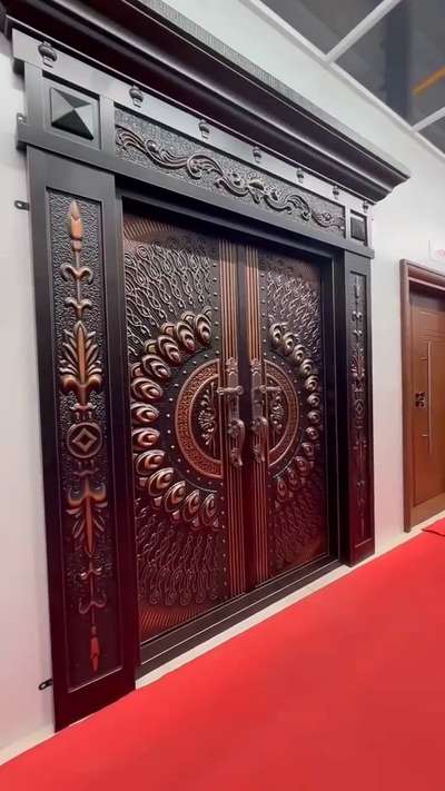 വീടിന്റെ ഫ്രണ്ട് ഡോർ, ബാക്ക് ഡോർ എന്നിവയൊക്കെ നിർമ്മിക്കുമ്പോൾ നമ്മൾ എപ്പോഴും വീടിന്റെ സുരക്ഷക്കാണല്ലോ പ്രാധാന്യം കൊടുക്കുന്നത്.

അതുകൊണ്ട് തന്നെ മറ്റ് ഏത് മെറ്റീരിയലുകൾ ഉപയോഗിച്ച് നമ്മൾ ഡോറുകൾ നിർമിച്ചാലും ഇത്തരം സ്റ്റീൽ ഡോറുകൾ നൽകുന്ന അതീവ സുരക്ഷയും ഭംഗിയും നമുക്ക് ലഭിക്കില്ല...

#doors #steeldoors #Steeldoor