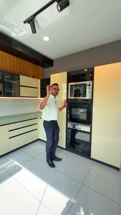 Double Tall Unit 🔥😍 Trending sape saving Accessories for kitchen 

 #tallunit  #doubletallunit  #kichenaccessories  #ModularKitchen  #fayizroomy  #creatorofkolo