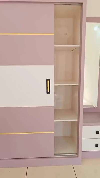 #LargeKitchen  #DoorsIdeas  #wodrobe  #LivingRoomTV