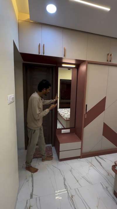 modular furniture modellor wardrobe almari ask KoloApp 😋  #modularwardrobe  #Modularfurniture  #koloapp  #Rk  #askexperts  #Rk  #askcarpenter  #kolopost  #ask  #koloviral