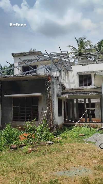 Before After

Client: Mr. Shabeer & Family

Credits: @rplusaarchitects

Kolo - India's Largest Home Construction Community

#residence #house #home #tropicalhouse #before&after #courtyard #staircase #home #keralahomes #budgethome #tropicalarchitecture #. #landscapedesign #insideoutside #spaces #instahomes #keralahomes #architecture #homedecor #interiordesign #house #indoorplants #greenhome #decor #artificialgrass